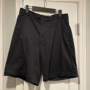 Greg Norman Men’s Black Golf Shorts Shark Logo Cotton Size 34”